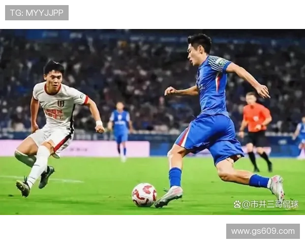 申花力克新鹏城升至第二 中超冠军悬念将留至最后一轮决战