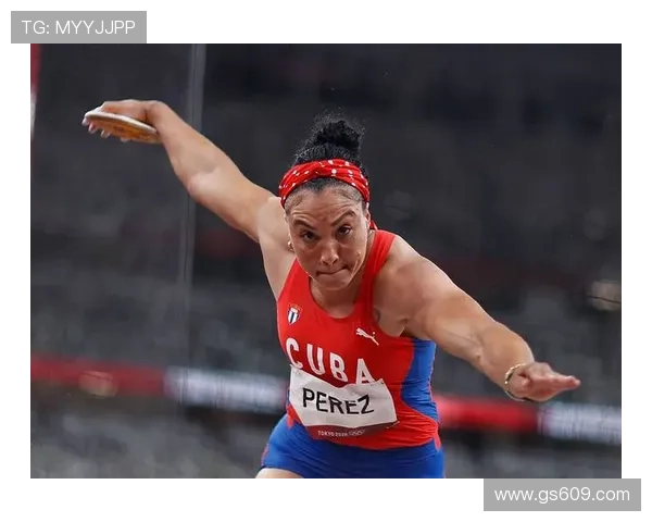 佩雷斯强势夺魁引爆赛场女子三级跳远巅峰对决震撼全场精彩瞬间盛 佩雷斯强势夺魁引爆赛场女子三级跳远巅峰对决震撼全场精彩瞬间盛