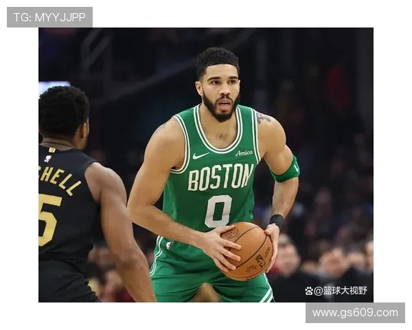 怀特称赞塔图姆努力提升自我并将这种精神融入康复训练中