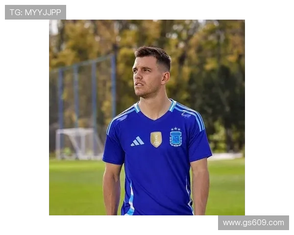 皮耶罗社媒意外曝光2026年阿根廷西班牙球衣引发热议迅速删除 皮耶罗社媒意外曝光2026年阿根廷西班牙球衣引发热议迅速删除